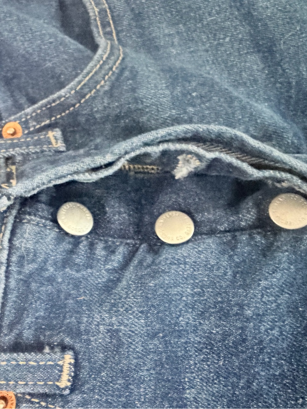 Universal Thread Dark Blue Button-Fly Jeans - Picture 4 of 4